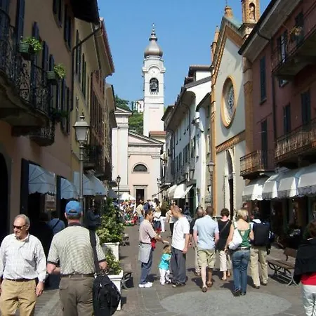 Apartment Sleeps 4 Menaggio
