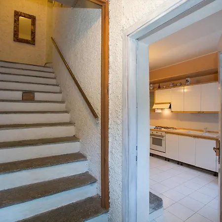 Sleeps 4 Apartment